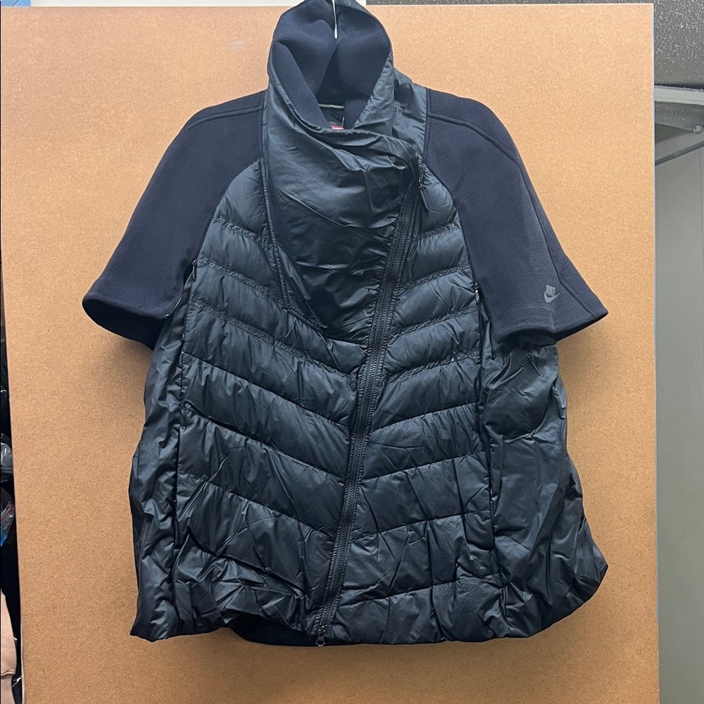 Nike Women's Black Puffer Jacket